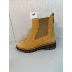 Timberland Women's Courmayeur Valley Round Toe Chelsea Boots Wheat‎ Nubuck sz 11